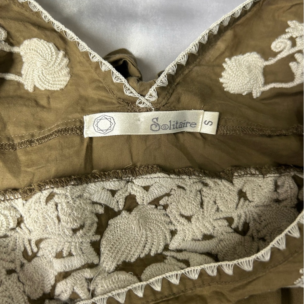 Solitaire Embroidered Top - Picture 2 of 4